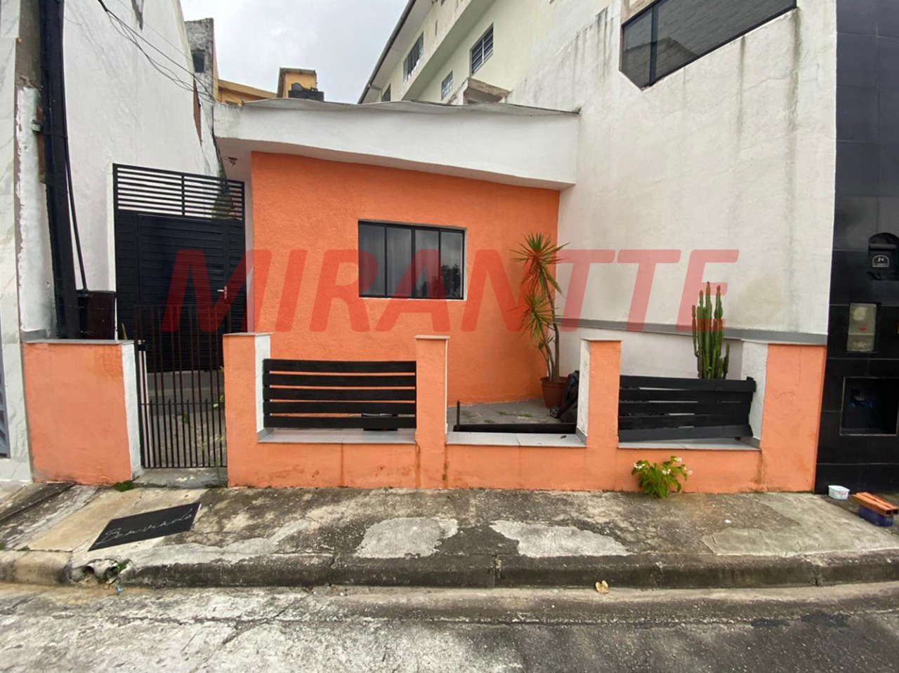 Casa terrea de 88m² com 1 quartos em Parada Inglesa