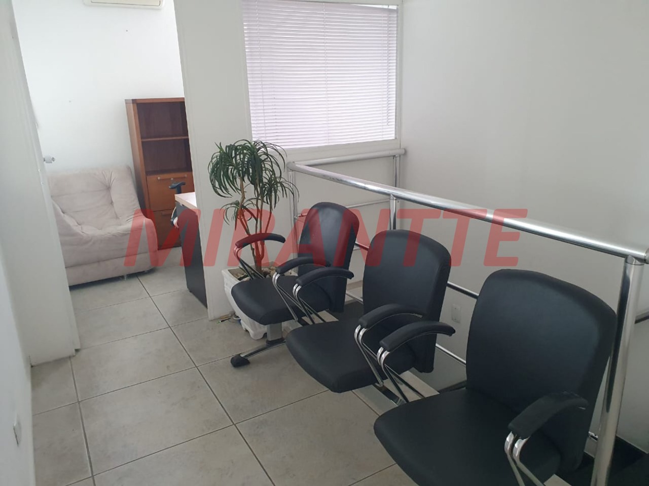 Comercial de 134m² em Santana