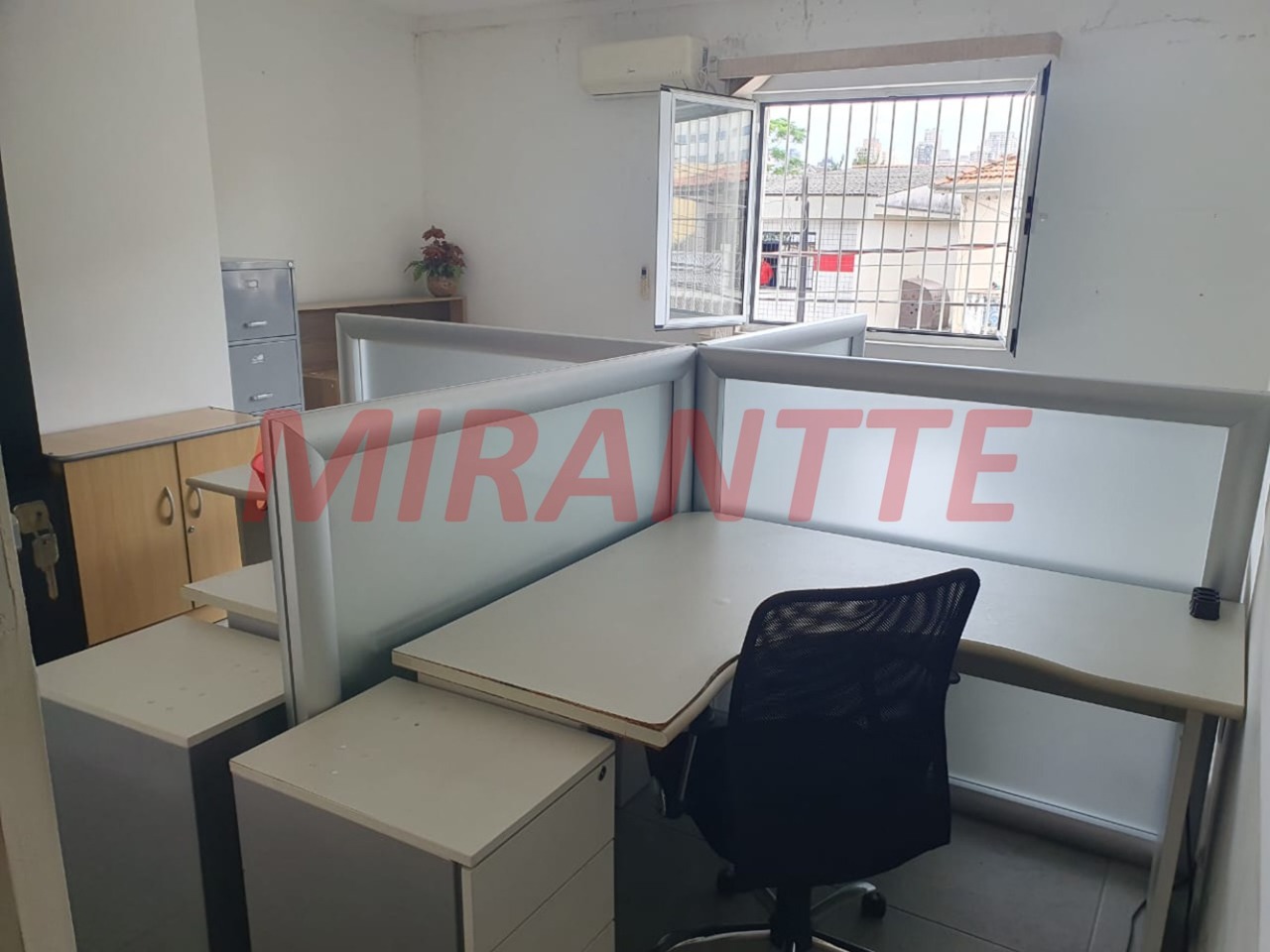 Comercial de 134m² em Santana