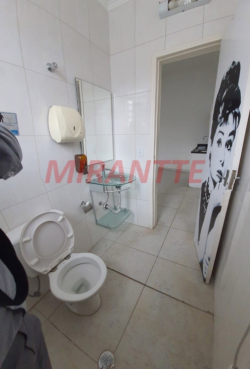 Comercial de 134m² em Santana