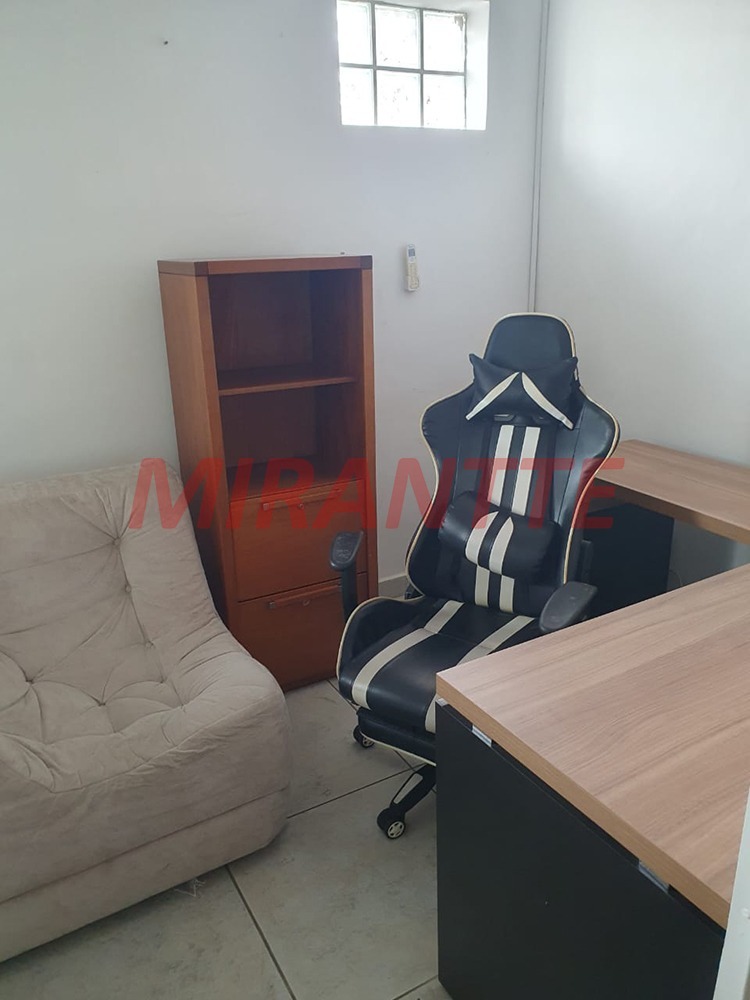 Comercial de 134m² em Santana