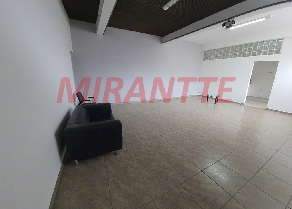 Comercial de 134m² em Santana