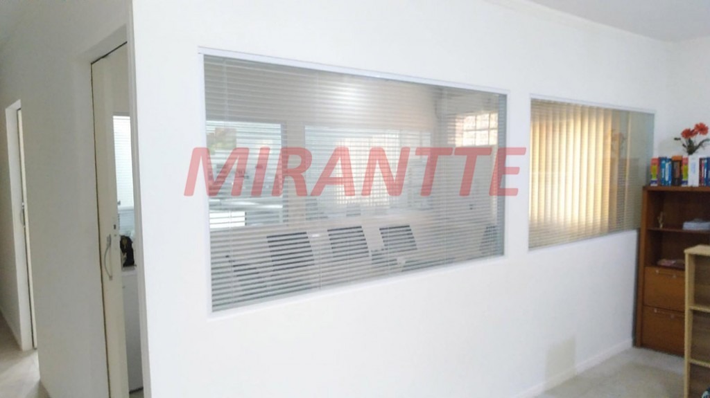Comercial de 134m² em Santana