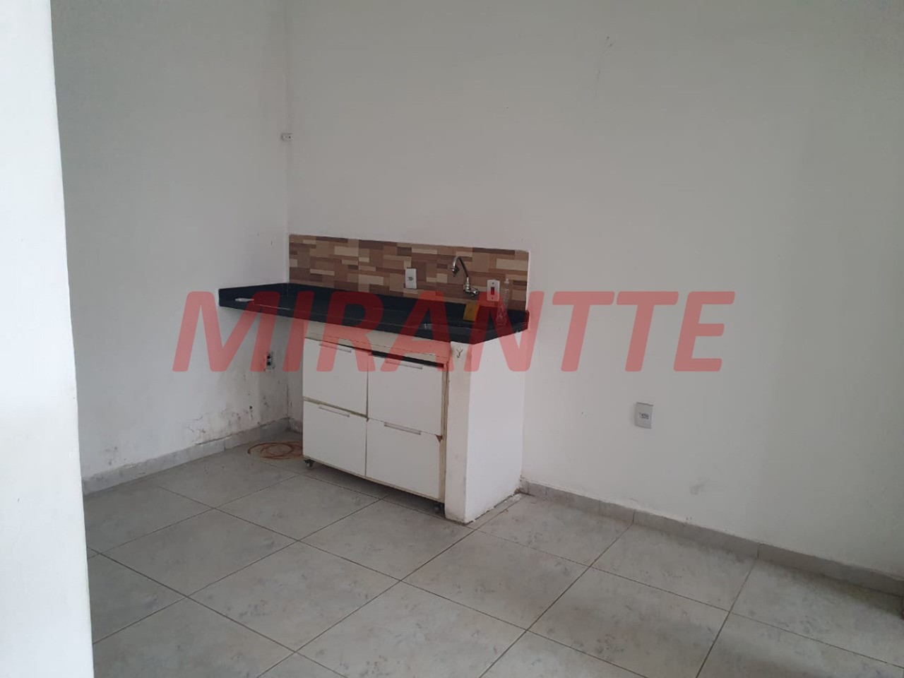 Comercial de 134m² em Santana
