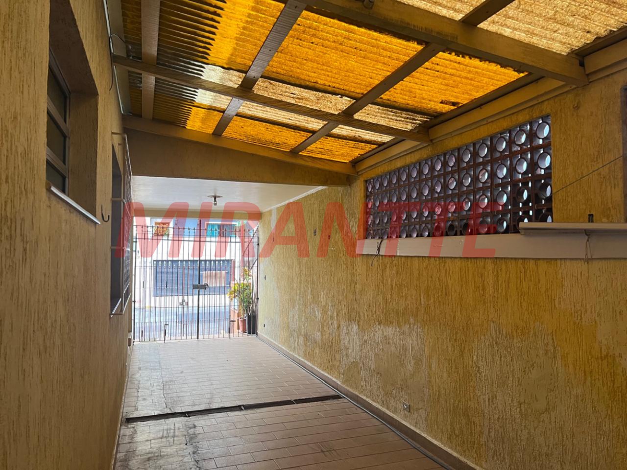 Casa terrea de 112m² com 2 quartos em Santana