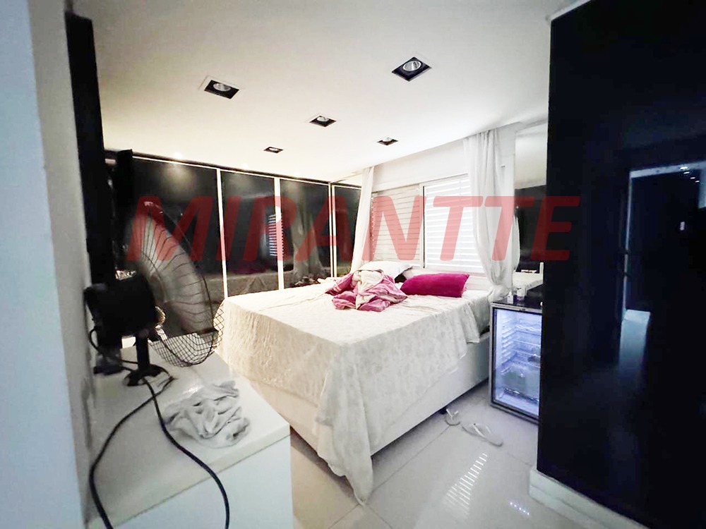 Apartamento de 117m² com 3 quartos em Santana