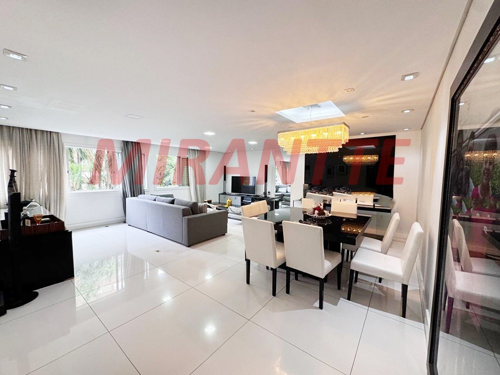 Apartamento de 117m² com 3 quartos em Santana