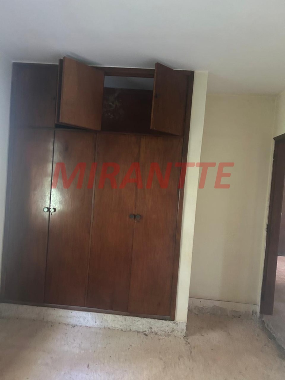 Casa terrea de 295.99m² com 3 quartos em Serra da Cantareira