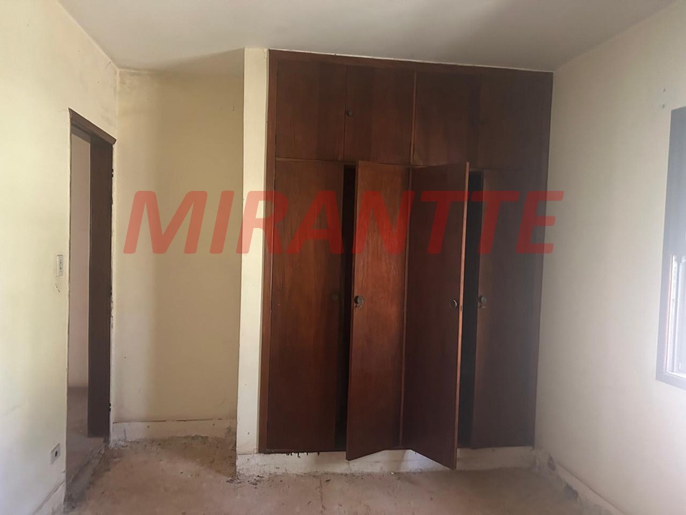Casa terrea de 295.99m² com 3 quartos em Serra da Cantareira