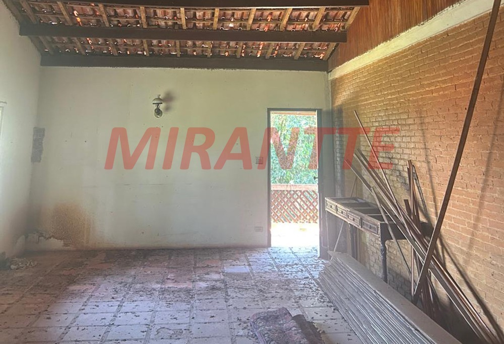 Casa terrea de 295.99m² com 3 quartos em Serra da Cantareira