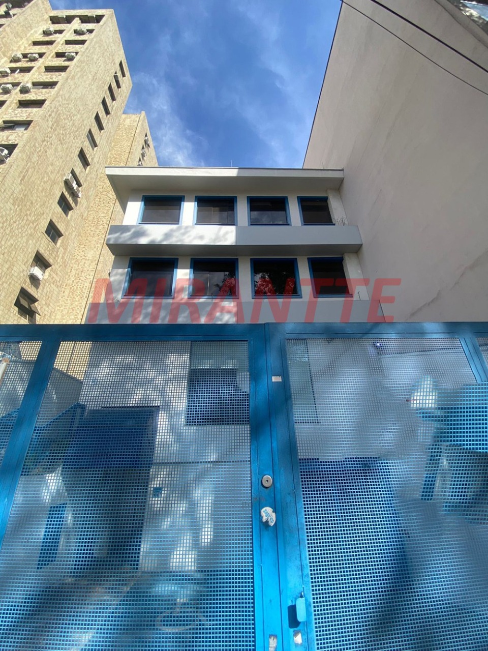 Comercial de 800m² em Santana
