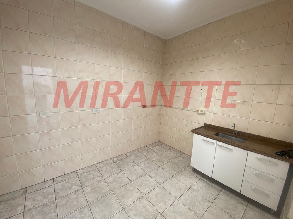Comercial de 800m² em Santana