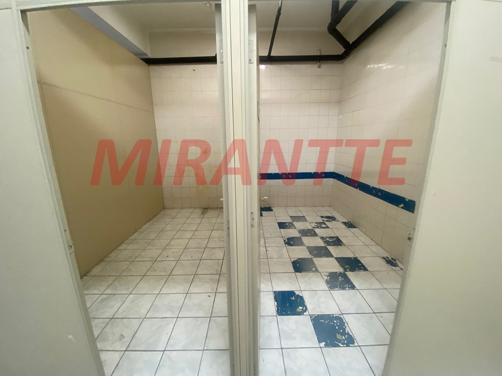 Comercial de 800m² em Santana
