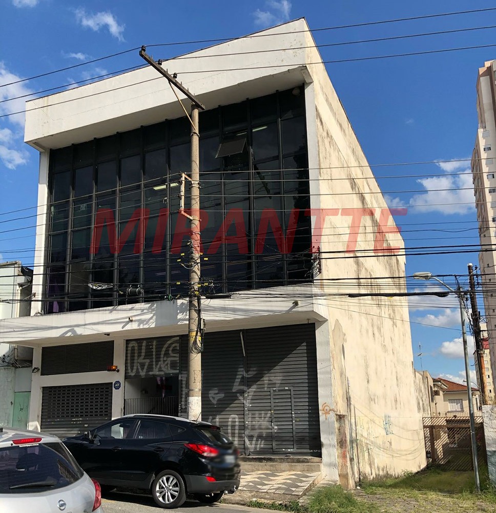 Comercial de 705m² em Casa Verde