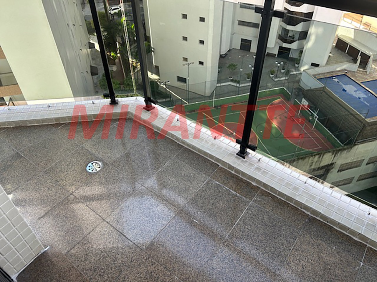 Apartamento de 237m² com 4 quartos em Santana