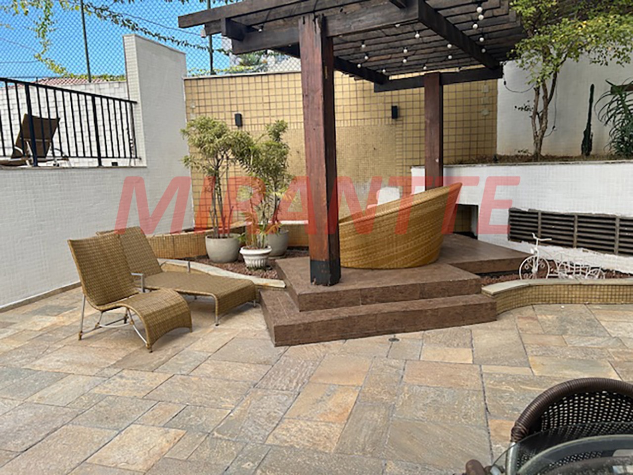Apartamento de 237m² com 4 quartos em Santana