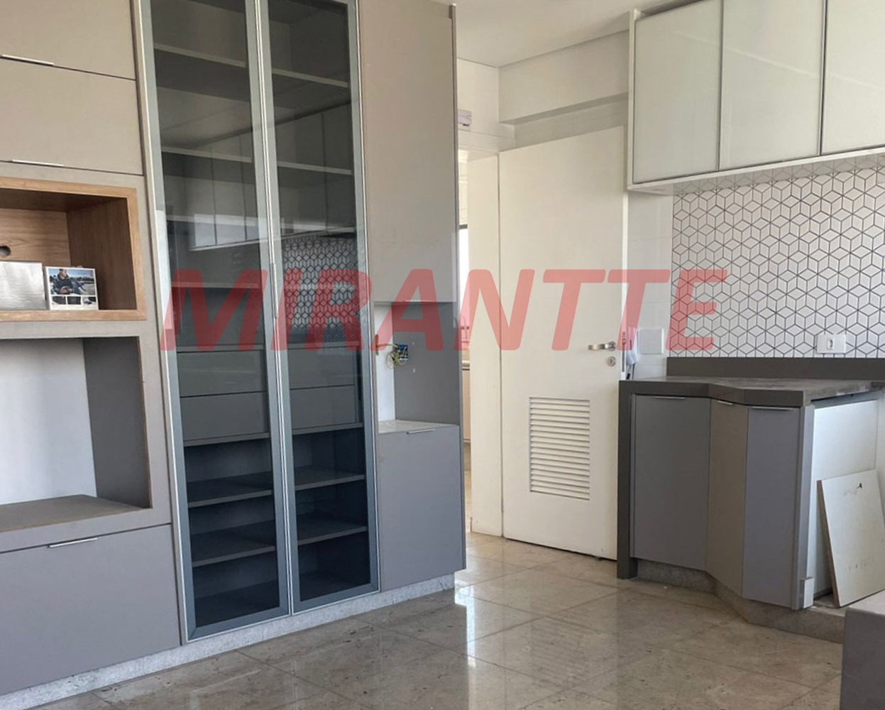 Cobertura de 505.58m² com 3 quartos em Santana
