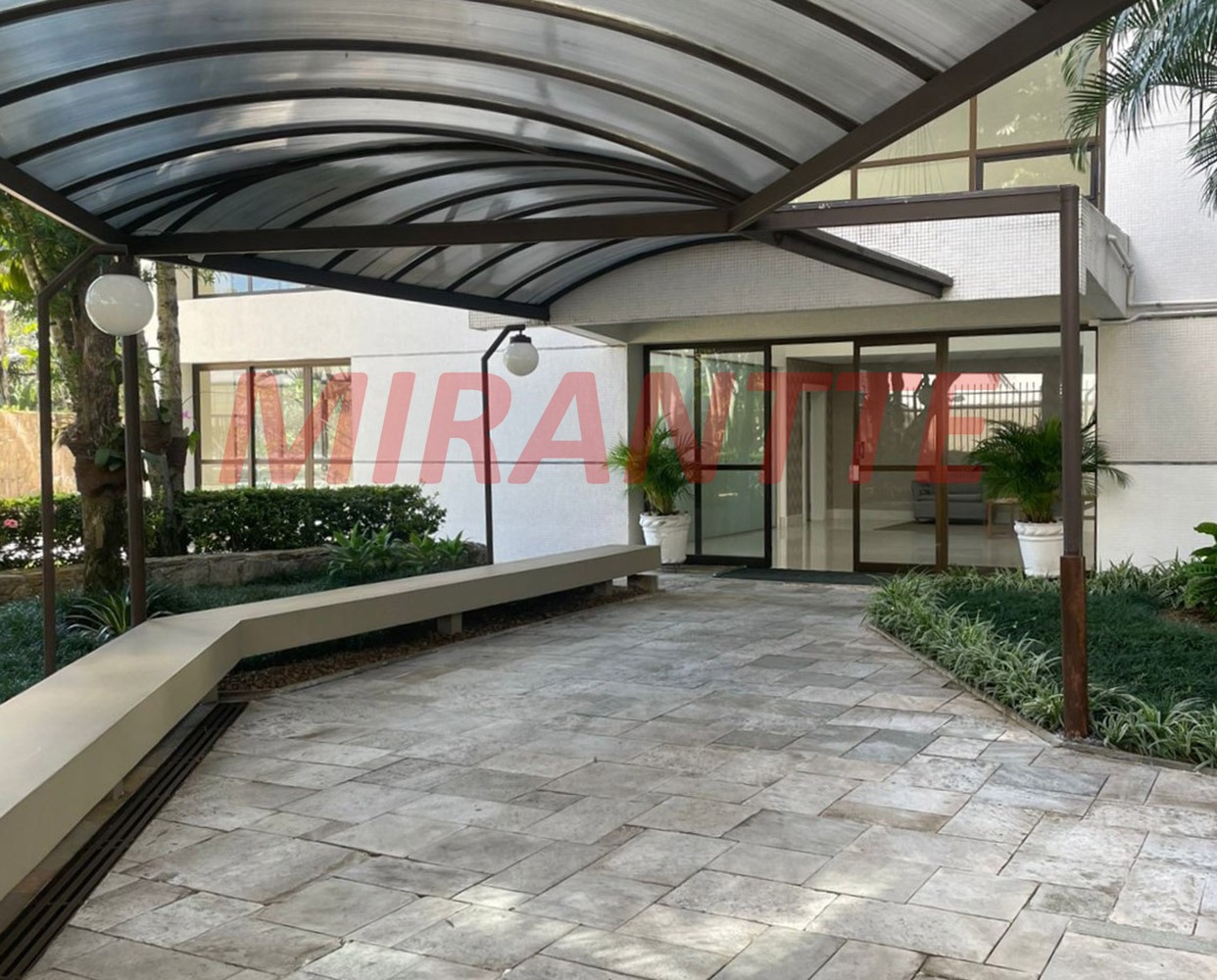 Cobertura de 505.58m² com 3 quartos em Santana