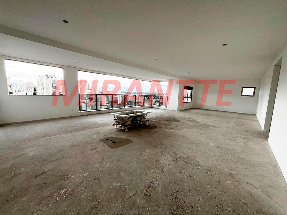 Apartamento de 222m² com 3 quartos em Perdizes