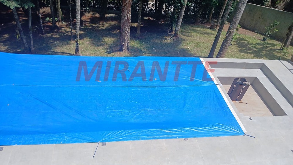 Casa terrea de 202.3m² com 3 quartos em Caraguata