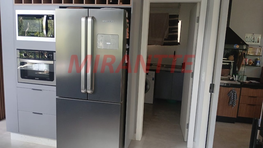 Casa terrea de 202.3m² com 3 quartos em Caraguata