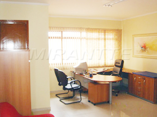 Comercial de 722m² em Vila Amalia