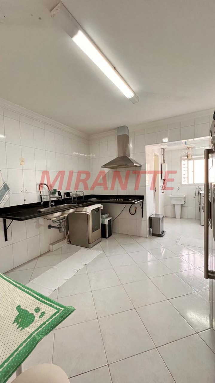 Apartamento de 116m² com 3 quartos em Santa Terezinha