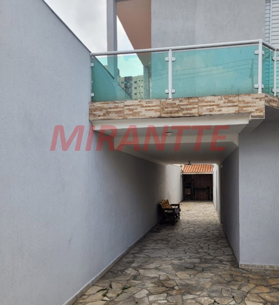 Sobrado de 182m² com 4 quartos em Vila Guilherme