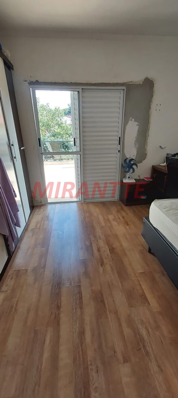 Sobrado de 120m² com 2 quartos em Jardim Tremebé