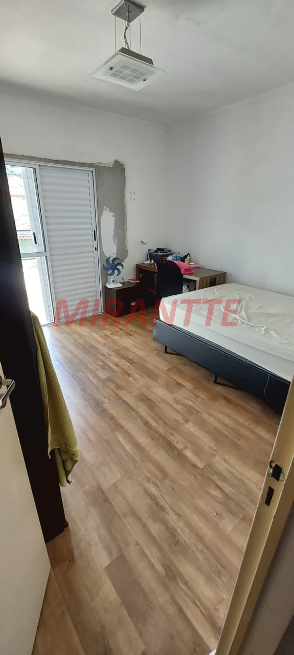 Sobrado de 120m² com 2 quartos em Jardim Tremebé
