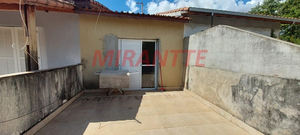 Sobrado de 120m² com 2 quartos em Jardim Tremebé