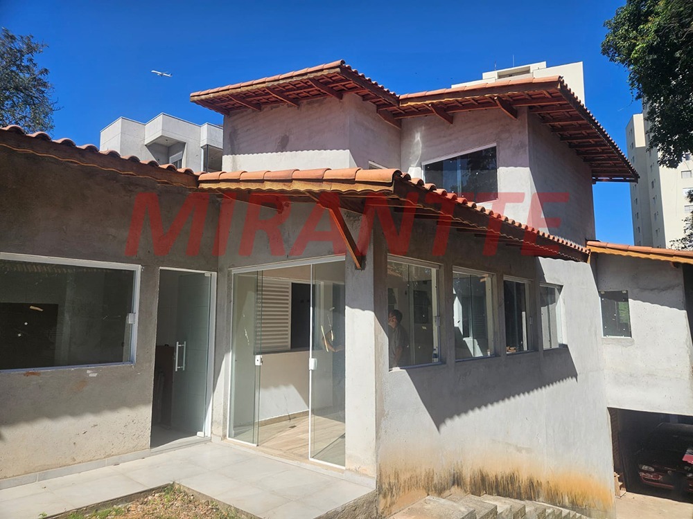 Casa terrea de 133m² com 3 quartos em Tremembe