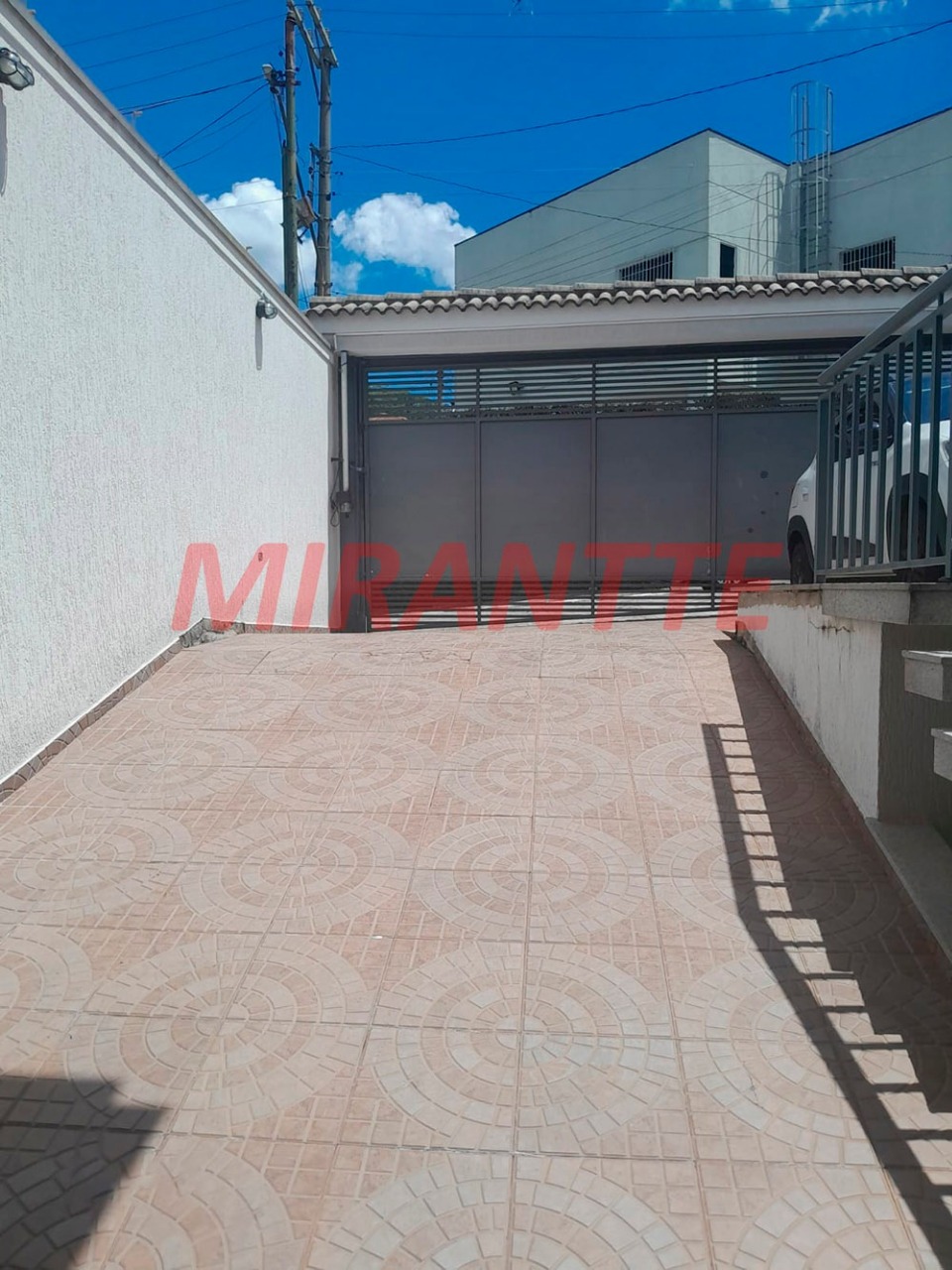 Cond. fechado de 60m² com 2 quartos em Jardim Yara