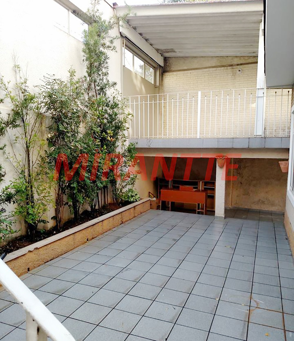 Casa terrea de 300m² com 5 quartos em Freguesia do Ó