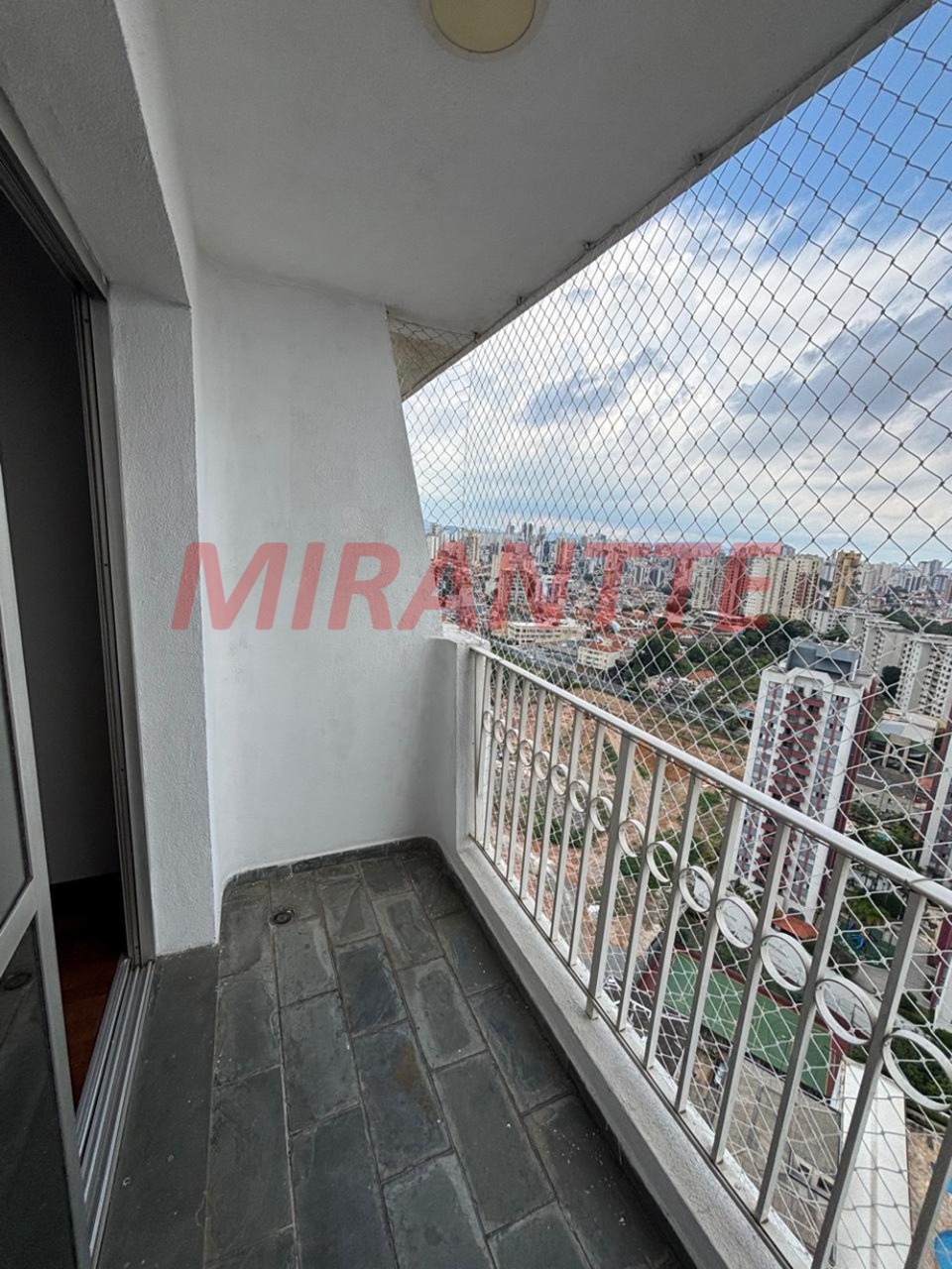Apartamento de 64m² com 2 quartos em Santana