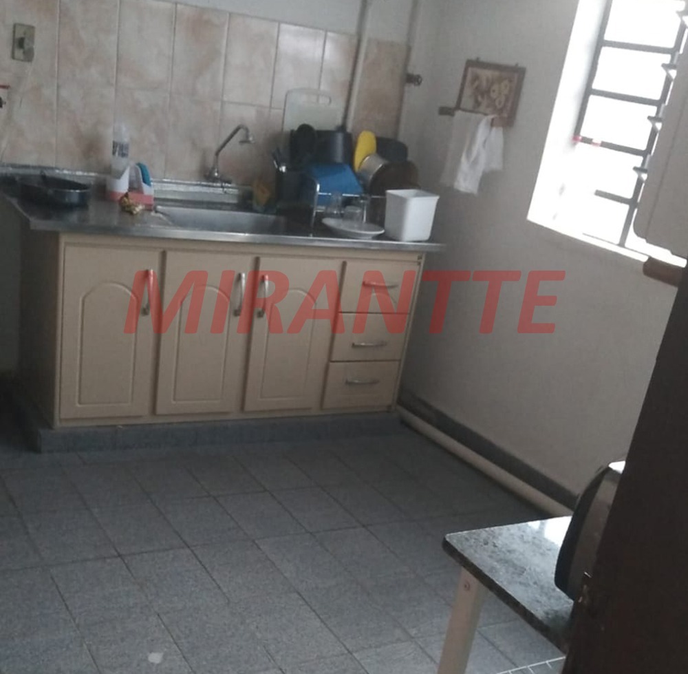 Casa terrea de 258m² com 4 quartos em Imirim