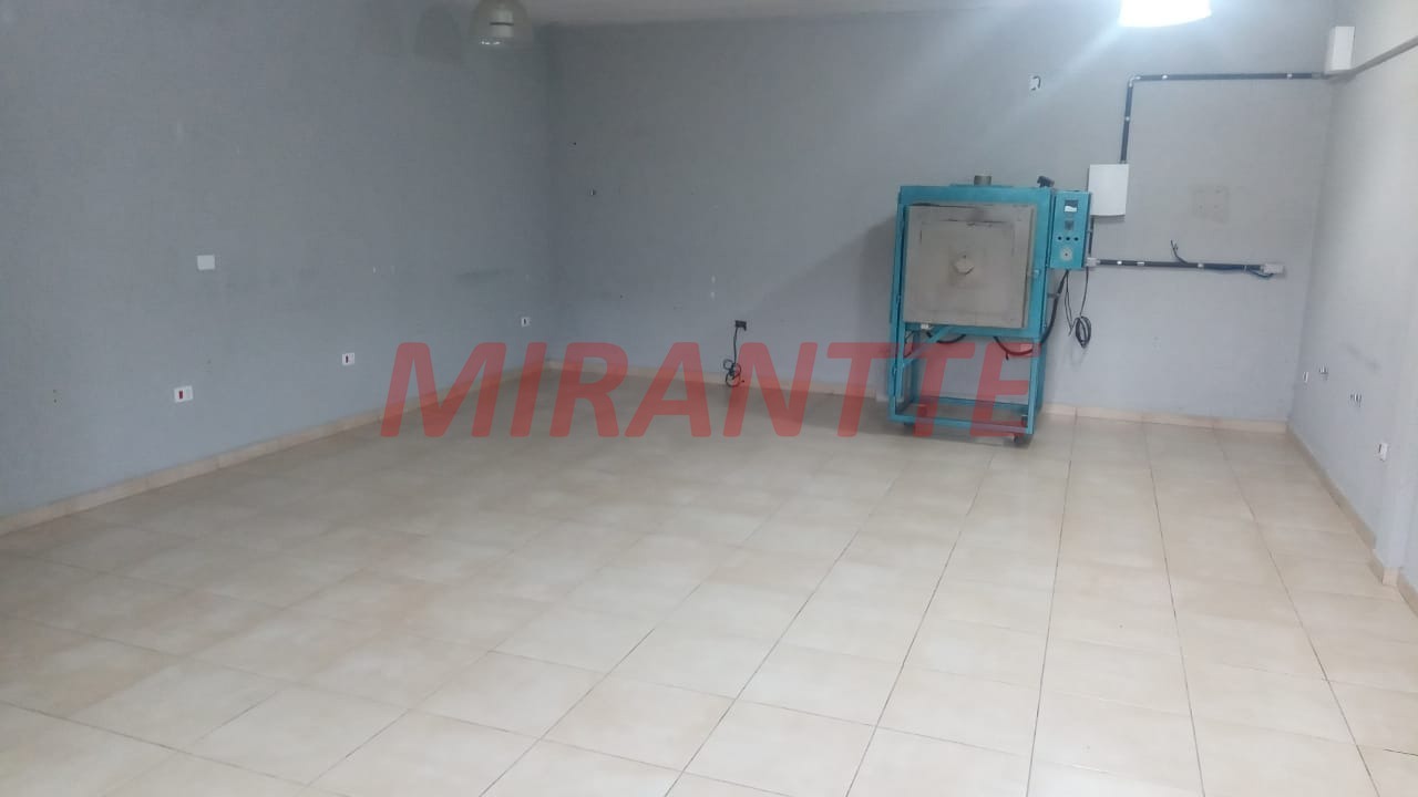Comercial de 280m² em Tremembe