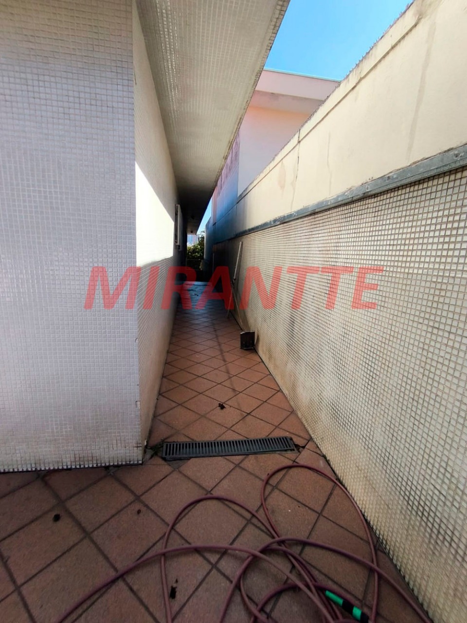 Casa terrea de 352m² com 4 quartos em Água Fria
