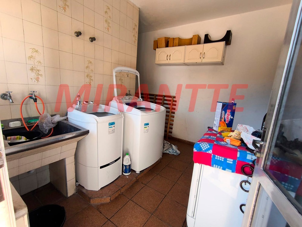 Casa terrea de 352m² com 4 quartos em Água Fria