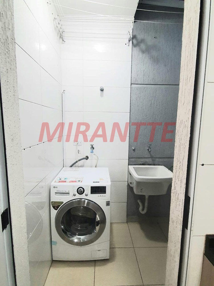 Cond. fechado de 64m² com 2 quartos em Vila Nova Mazzei