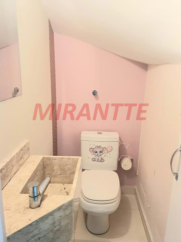 Cond. fechado de 64m² com 2 quartos em Vila Nova Mazzei
