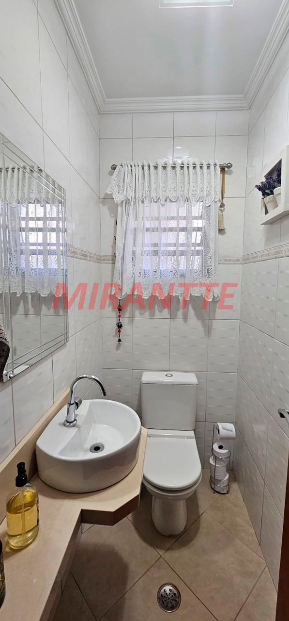Sobrado de 120m² com 3 quartos em Tremembe