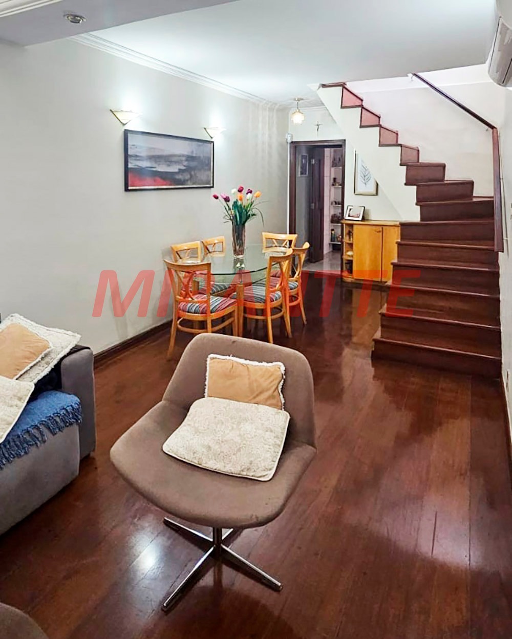 Sobrado de 120m² com 3 quartos em Tremembe