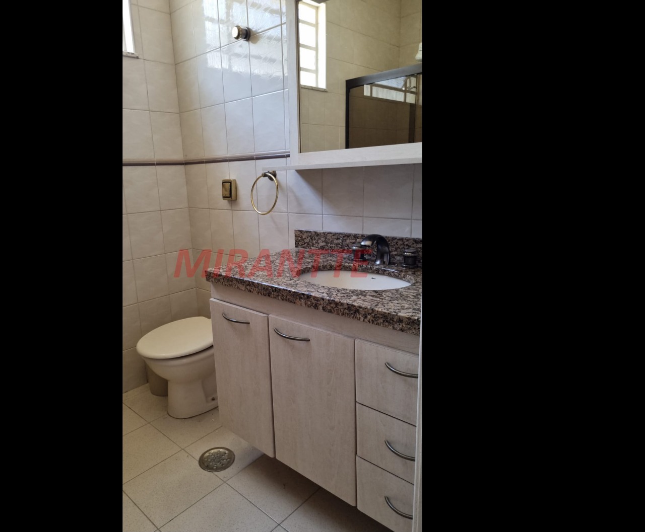 Sobrado de 279m² com 4 quartos em Vila Baruel
