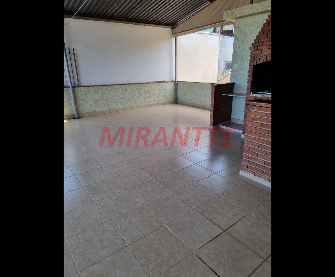 Sobrado de 279m² com 4 quartos em Vila Baruel