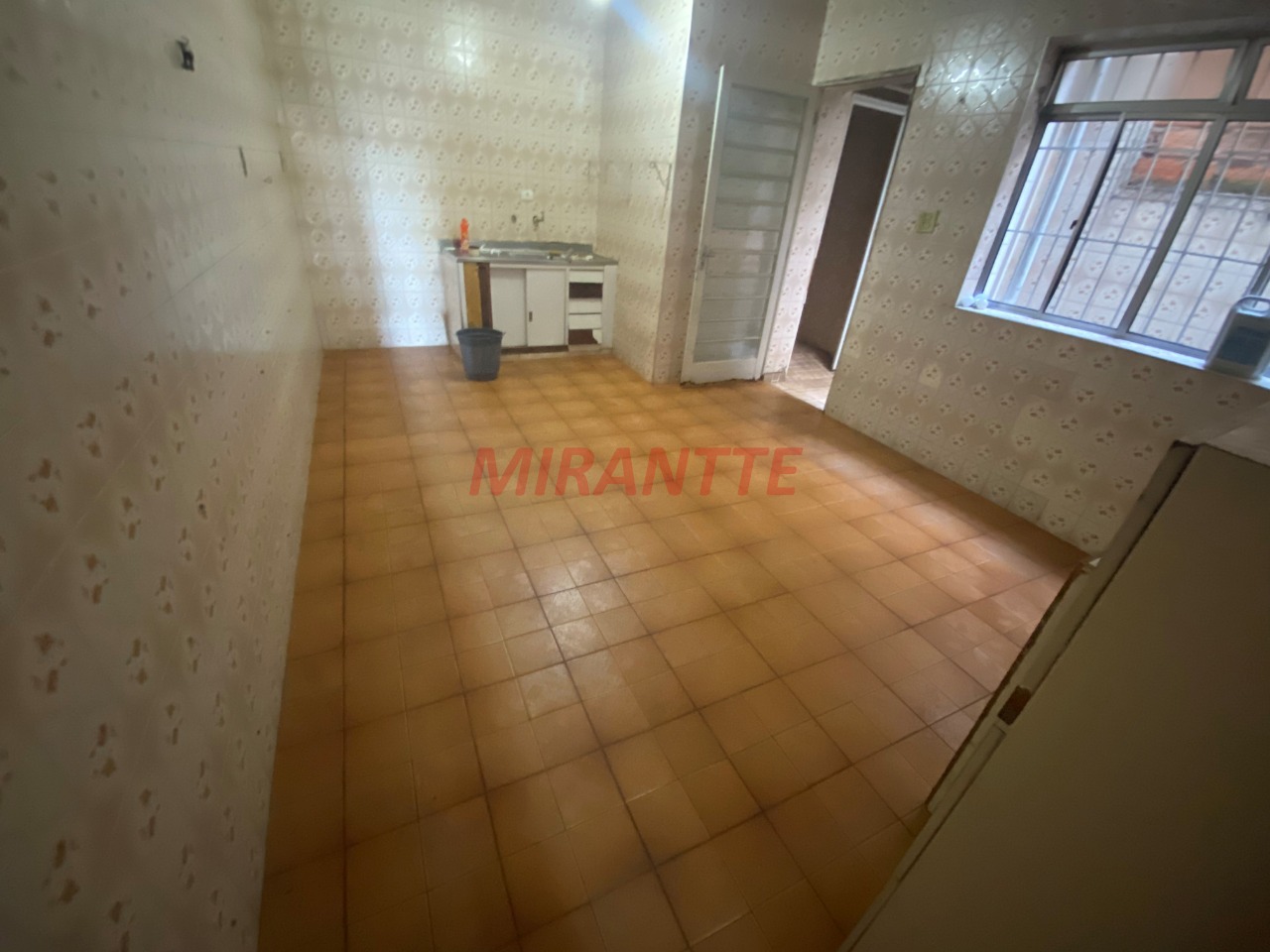 Sobrado de 100m² com 3 quartos em Jardim das Laranjeiras