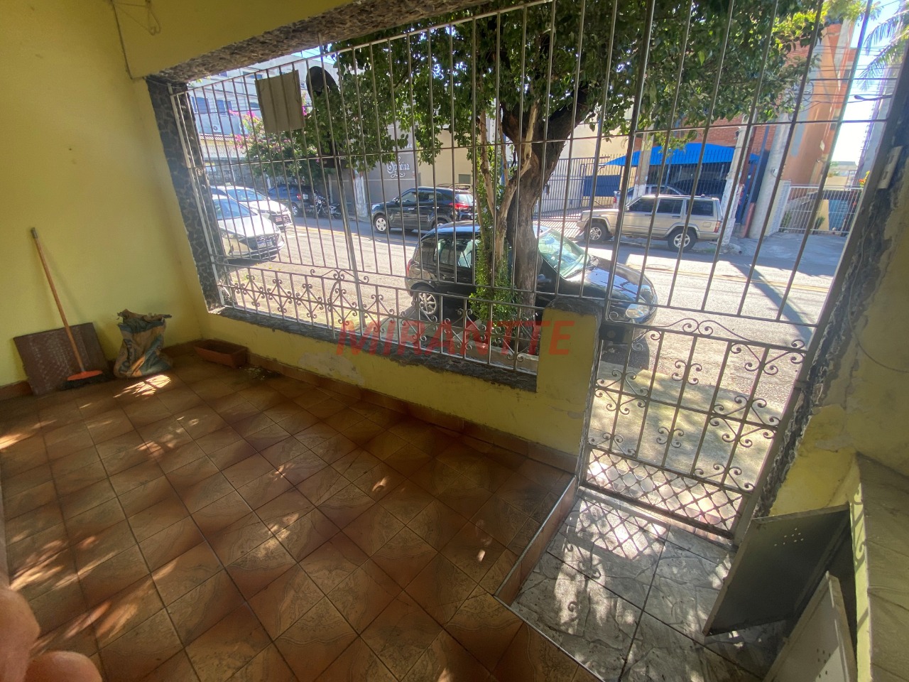 Sobrado de 100m² com 3 quartos em Jardim das Laranjeiras