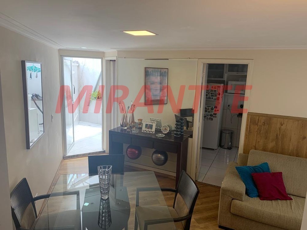 Cond. fechado de 120m² com 3 quartos em Vila Nova Mazzei