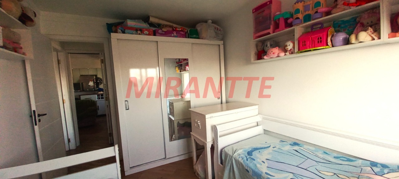Apartamento de 70m² com 2 quartos em Vila Romero