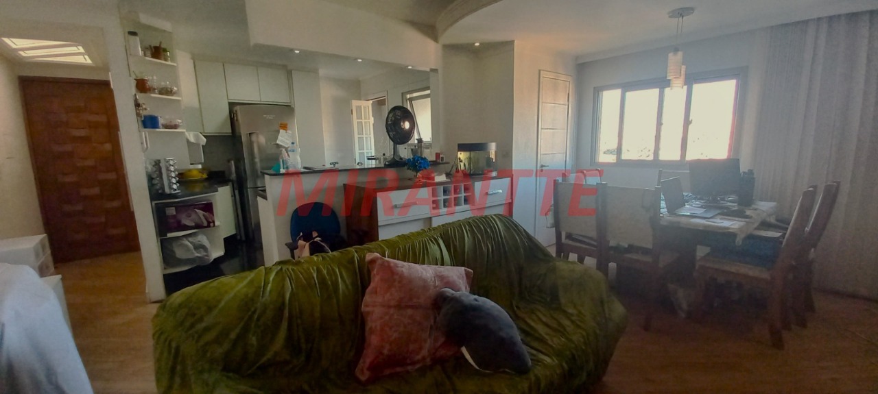 Apartamento de 70m² com 2 quartos em Vila Romero